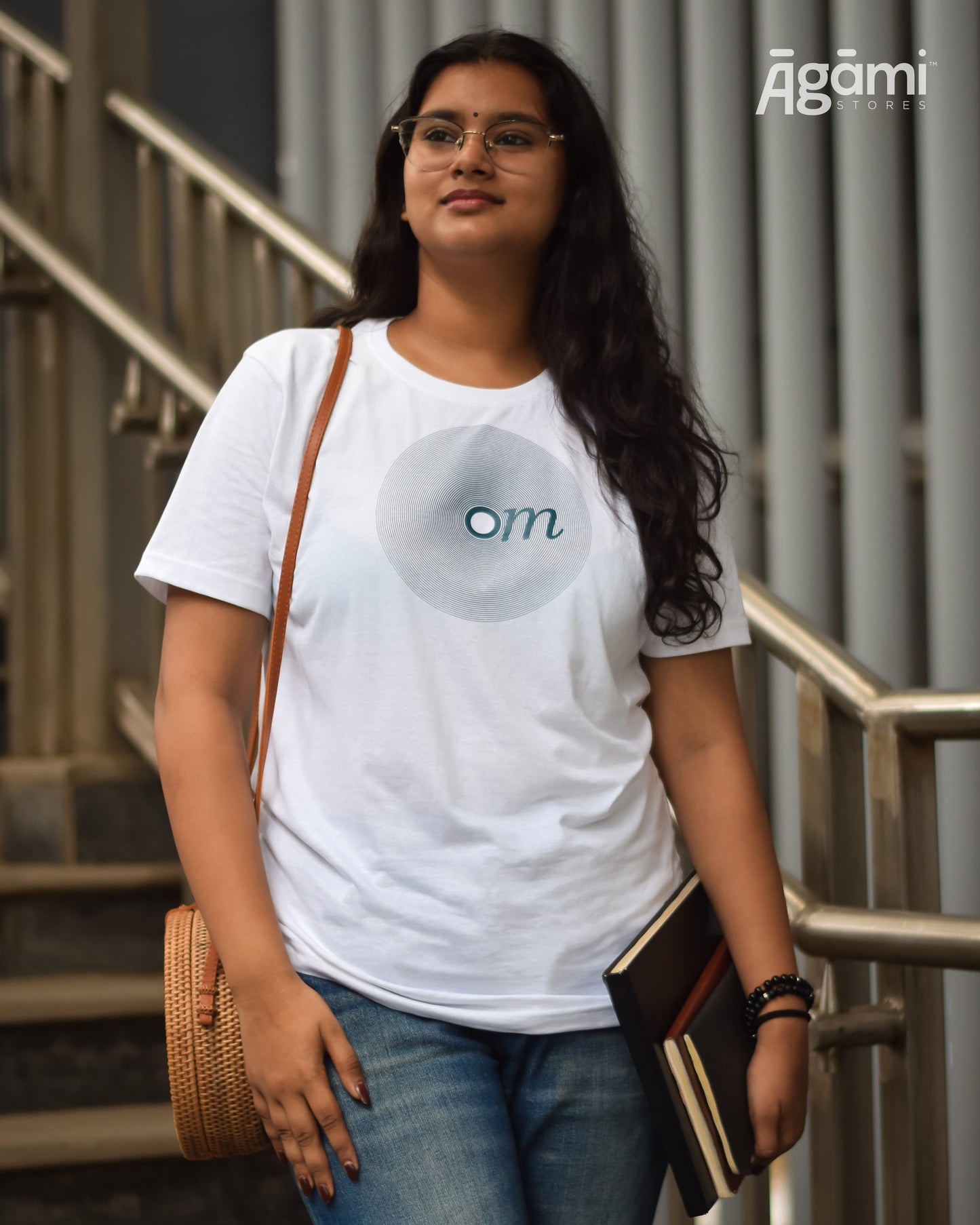 Om Vibes Tshirt - White | Regular Fit