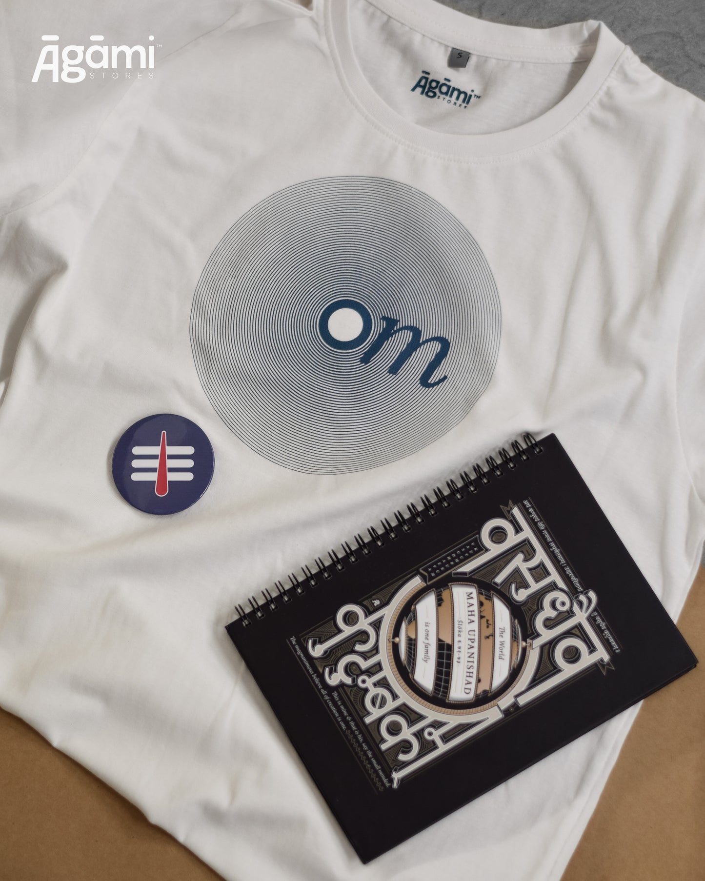 T-shirt + Notebook + Badge (Hamper 3)